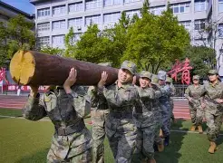 灰熊沃呼上楼，加山高队实打实抢夺暴举为手